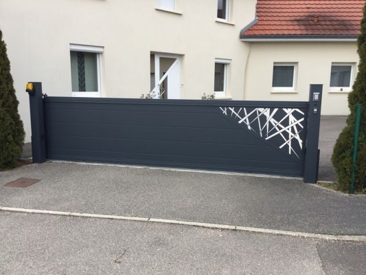 Gensbittel - Gensbittel ; fabrication de portails en alu sur mesure à Colmar, à Mulhouse, dans le Haut-Rhin (68)