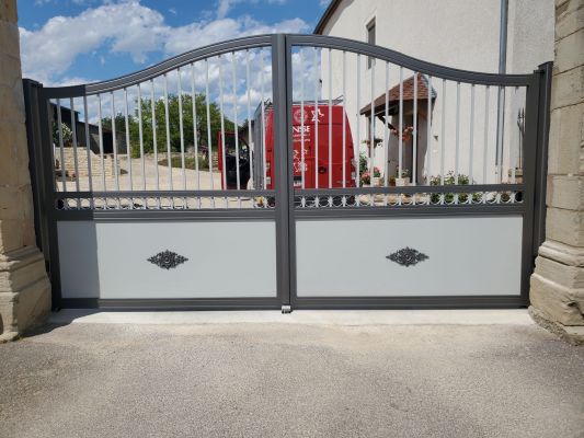Gensbittel - Gensbittel ; fabrication de portails en alu sur mesure à Colmar, à Mulhouse, dans le Haut-Rhin (68)