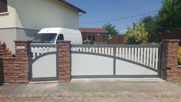 Gensbittel - Gensbittel ; fabrication de portails en alu sur mesure à Colmar, à Mulhouse, dans le Haut-Rhin (68)