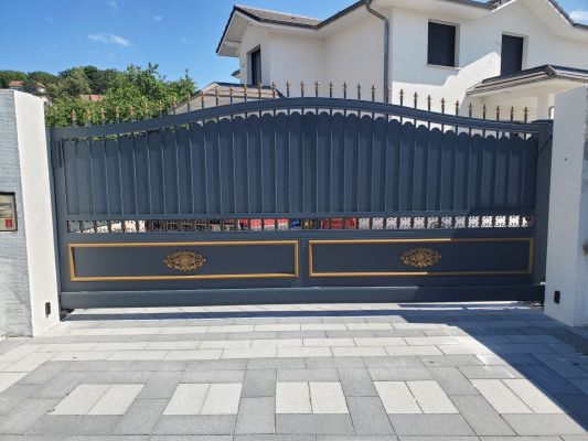 Gensbittel - Gensbittel ; fabrication de portails en alu sur mesure à Colmar, à Mulhouse, dans le Haut-Rhin (68)