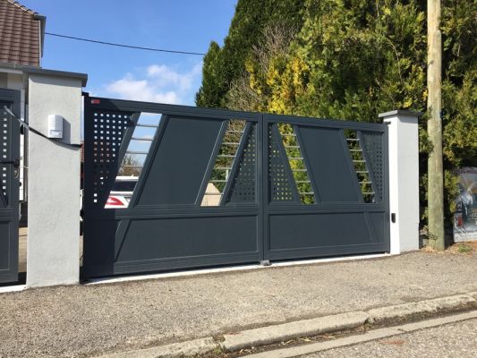 Gensbittel - Gensbittel ; fabrication de portails en alu sur mesure à Colmar, à Mulhouse, dans le Haut-Rhin (68)