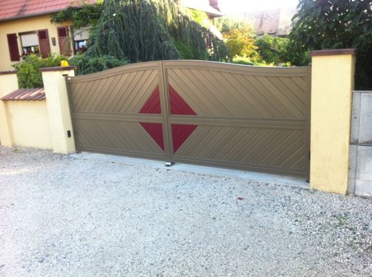 Gensbittel - Gensbittel ; fabrication de portails en alu sur mesure à Colmar, à Mulhouse, dans le Haut-Rhin (68)