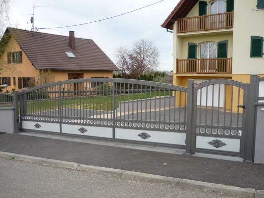 Gensbittel - Gensbittel ; fabrication de portails en alu sur mesure à Colmar, à Mulhouse, dans le Haut-Rhin (68)