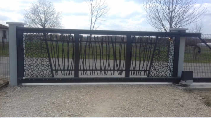 Gensbittel - Gensbittel ; fabrication de portails en alu sur mesure à Colmar, à Mulhouse, dans le Haut-Rhin (68)