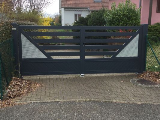 Gensbittel - Gensbittel ; fabrication de portails en alu sur mesure à Colmar, à Mulhouse, dans le Haut-Rhin (68)