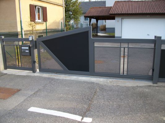Gensbittel - Gensbittel ; fabrication de portails en alu sur mesure à Colmar, à Mulhouse, dans le Haut-Rhin (68)